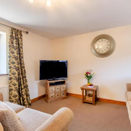 2 Bed In Isel Oc-o32077 *